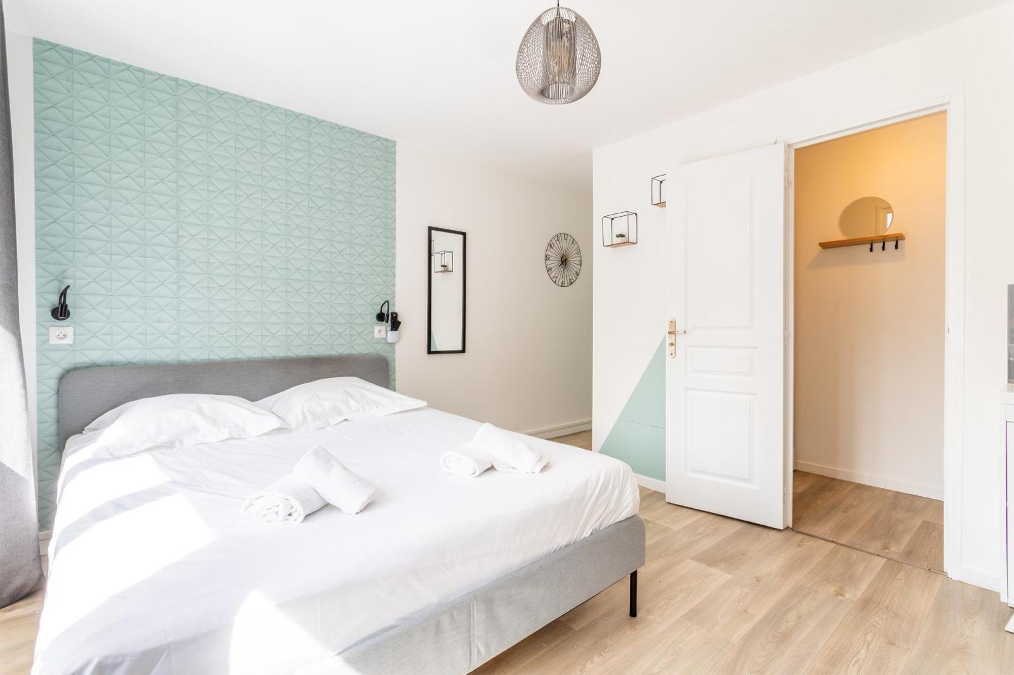 S&K Suite Grande Rue Roubaix - Chambre Spacieuse Et Sdb Privee - Netflix Et Cuisine Zewnętrze zdjęcie